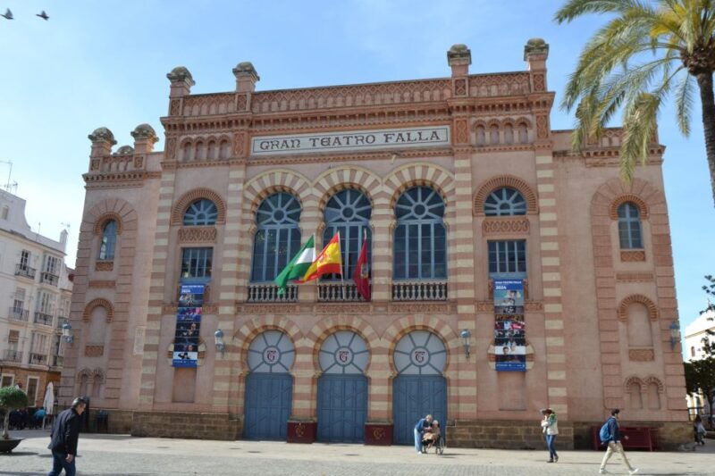 English Cádiz Tour: Walking Tour With Local Guide - Good To Know