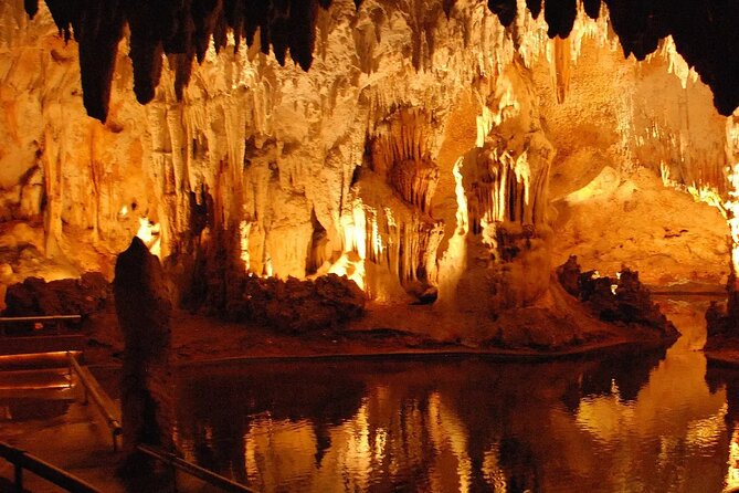 English: Cave of Wonders and Lodge From Bavaro / Punta Cana. - Pickup and Logistics