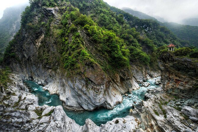 English Guide Taroko National Park Private Day Tour - Tour Overview