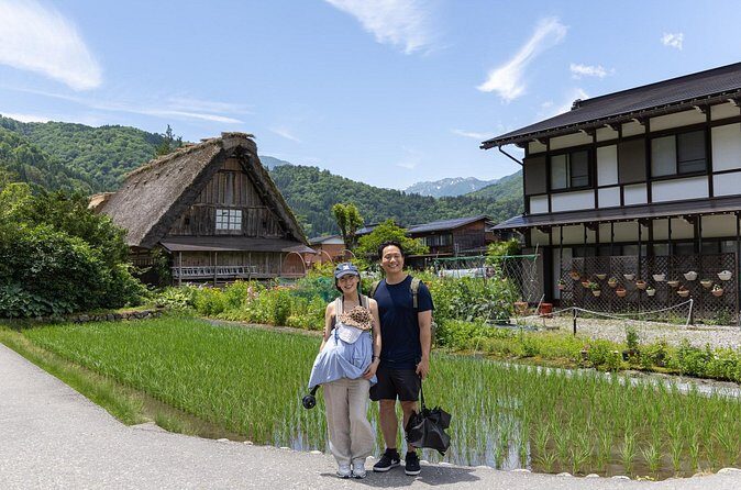 ENGLISH SPEAKING GUIDE - Private Half-Day Tour to Shirakawago - Scenic Viewpoints and Photography Opportunities