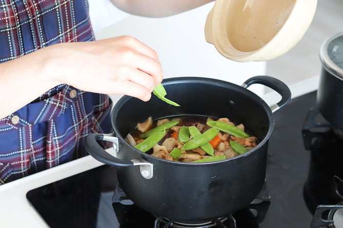 Enjoy a Japanese Cooking Class With a Charming Local in the Heart of Sapporo - Experience Highlights