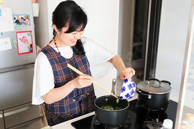 Enjoy a Japanese Cooking Class With a Charming Local in the Heart of Sapporo - The Sum Up