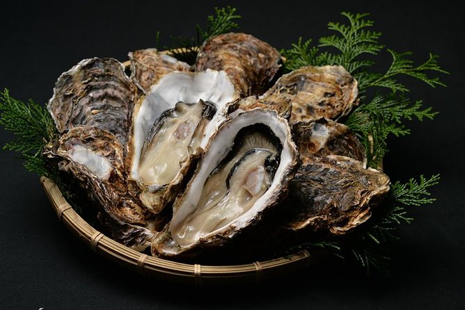 Enjoy All-You-Can-Eat Fresh-caught Oysters in the Oyster Hut! - Overview