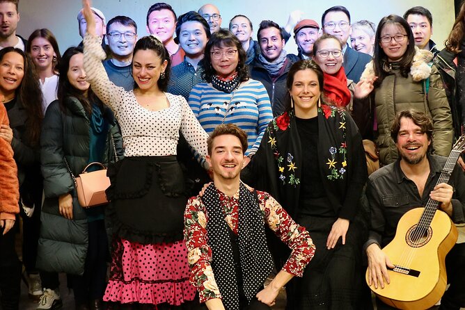 Enjoy an Intimate Live Flamenco Guided Experience in Madrid - Intimate Venue Setting