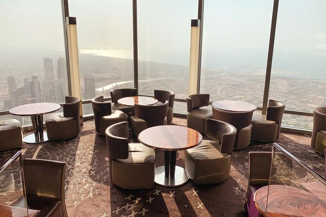 Enjoy Burj Khalifa With Dinner in One Of The Tower Restaurants - The Sum Up