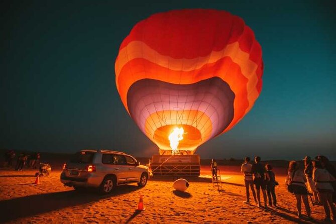 Enjoy Dubai Beautiful Desert by Balloon & Falcon Show - The Sum Up