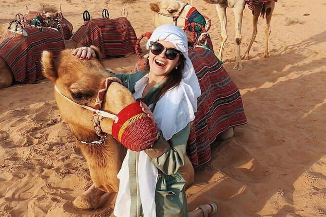 Enjoy Dubai Beautiful Desert Hot Air Ballon&Falcon Show and Camel - The Sum Up
