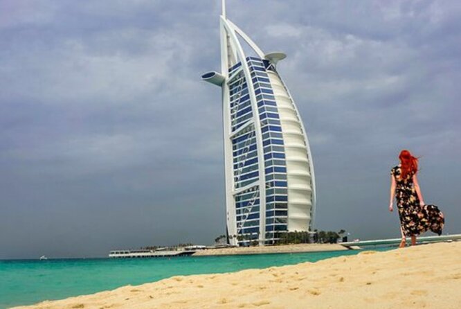 Enjoy Dubai Marina Luxury Yacht Tour With Breakfast - Professional and Friendly Crew