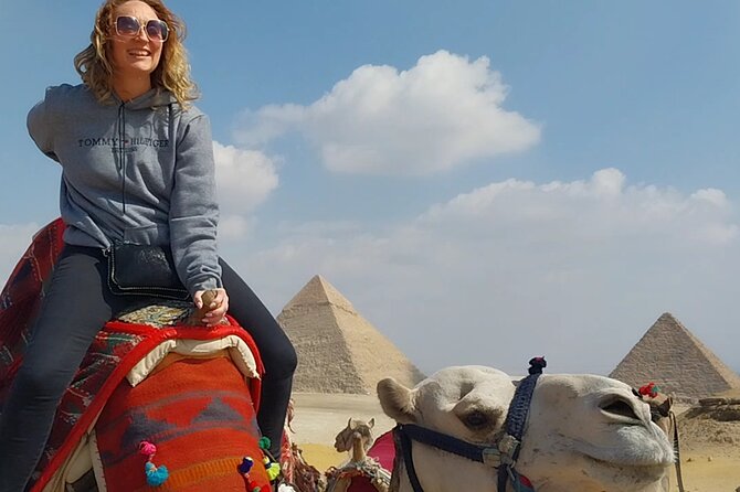 Enjoy Giza Pyramids, Museum and Bazaar - Meeting and Pickup