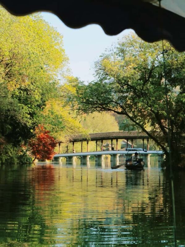 Enjoy Hangzhou Like Lords: West Lakes Boat, Tea, Painting - FAQ