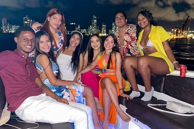 Enjoy Sunset/Night at Cartagena Bay in Our Boats! - Booking Information