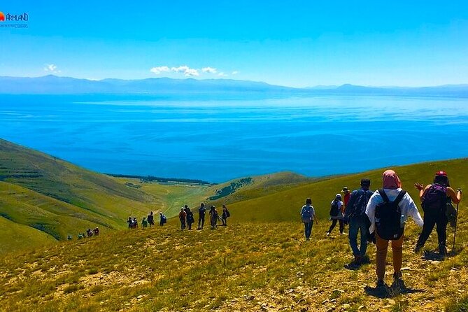 Enjoy the Blue Diamond of the Green Mountains - The Sum Up