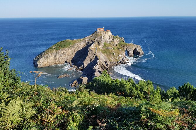 Enjoy the Coast of Biscay - Private Guided Tour of Bilbao Coast