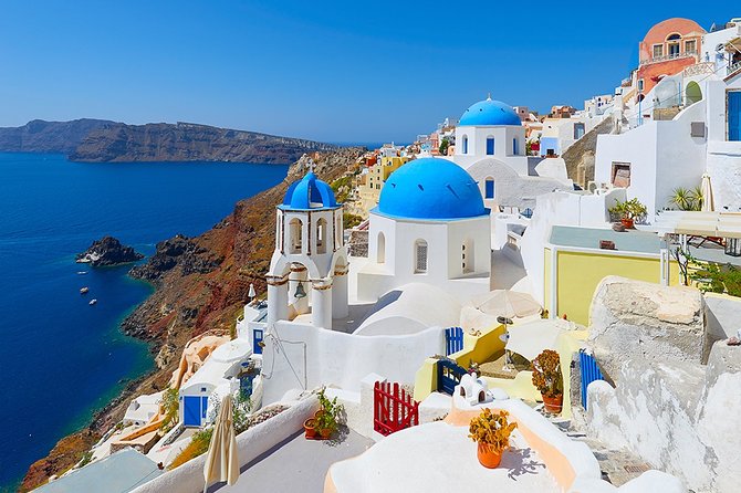 Enjoy the Most Popular Destinations of Santorini Private Half-Day Tour - Recommended Timeframe