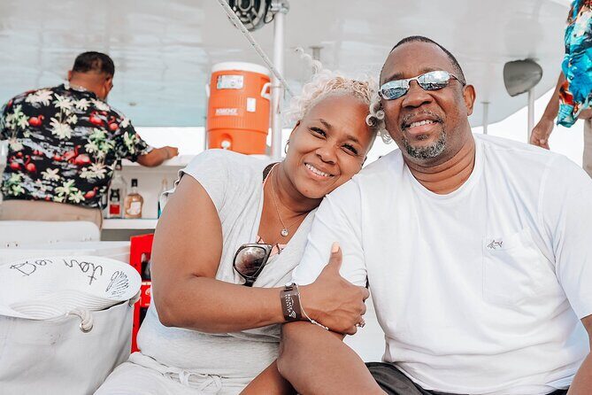 Enjoy the Sunset in Catamaran Unlimited - Sailing to Isla Mujeres from Cancún - The Sum Up