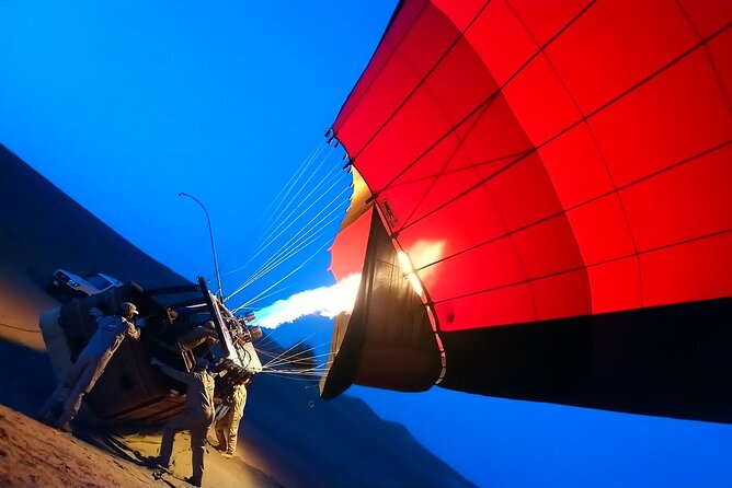 Enjoy Views Of Dubai Beautiful Desert By Hot Air Balloon From Dubai & Falcon - Private Sunrise Hot Air Balloon Ride