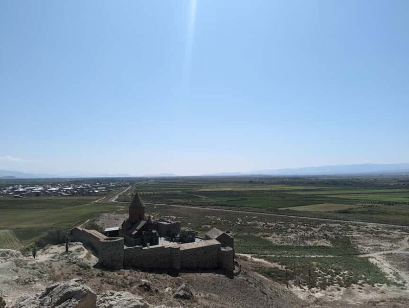 Enlightened Armenia: Echmiadzin, Khor Virap, Noravank, Areni - An In-Depth Look at the Itinerary and Experiences