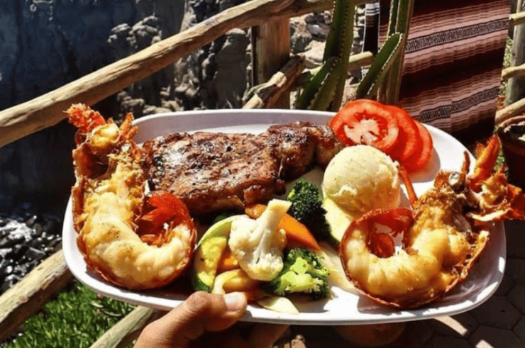 Ensenada: Famous Puerto Nuevo Lobster Lunch - Tour Details