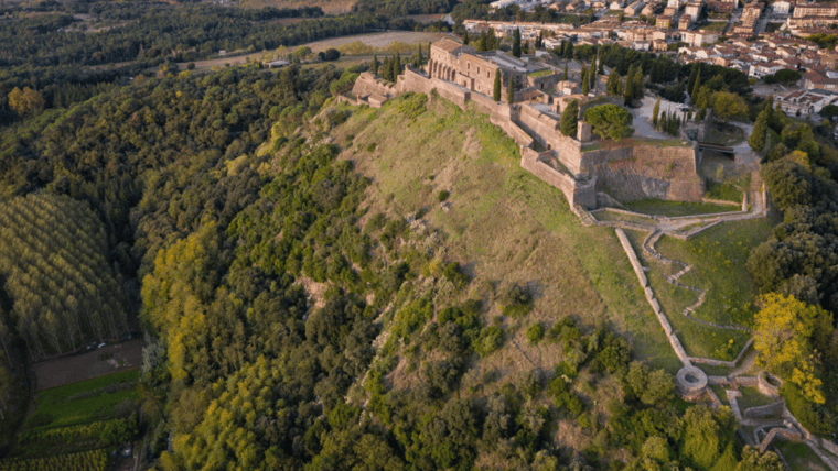 Entrance to Hostalric Castle - Practical Information for Visitors