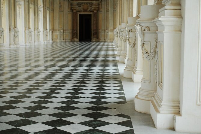 Entrance to Palace and Gardens of Venaria Guided Visit - Good To Know