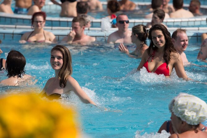 Entrance to Szechenyi Spa in Budapest - Reviews and Ratings