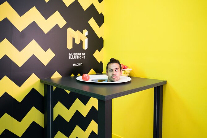 Entrance to the Museum of Illusions Madrid - Common Questions