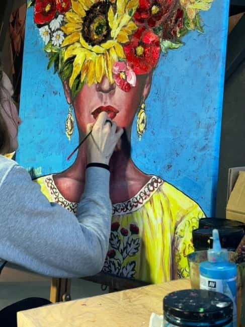 Entrance to the Roots Gallery + 1 glass of wine with snacks + 1 fine art print - Why This Tour Offers Great Value