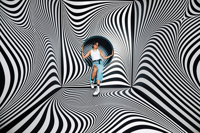 Entrance to the Studio of Wonders in Berlin - Terms and Conditions