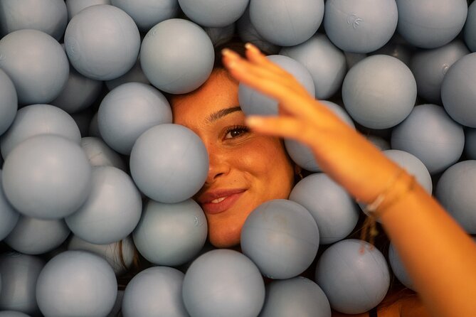 Entrance to the Studio of Wonders in Berlin - Common Questions