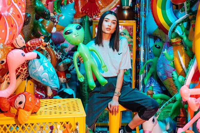 Entrance to the Studio of Wonders in Berlin - The Sum Up