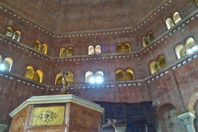 Entrance Torrazzo Baptistery Official Diocesan Museum - Traveler Photos