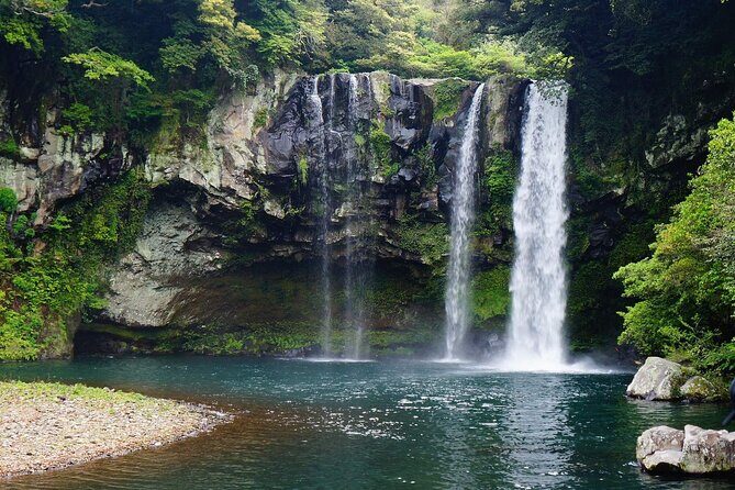 Eoseungsaengak Trail, Osulloc, Oedolgae & Cheonjiyeon Day Tour - Final Thoughts: Who Will Love This Tour?