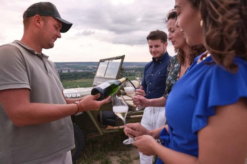 Epernay: Jeep tour of the vineyards with tasting and visits - FAQs