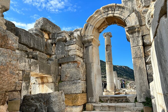 Ephesus and Virgin Mary Private Tour With Skip the Line Access - Private Tour Guide