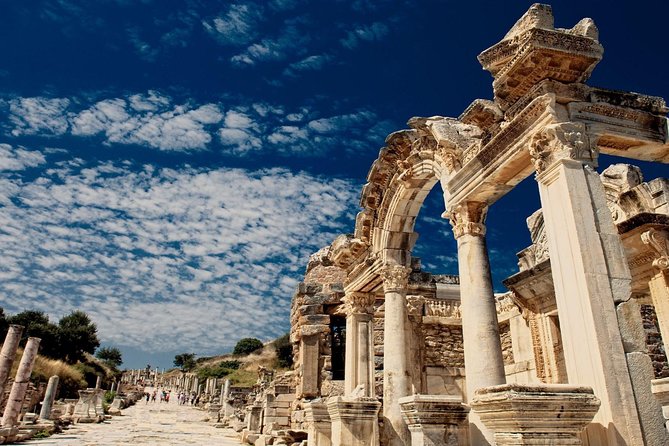 Ephesus and Virgin Marys House in One Day From Istanbul - Ephesus: A Roman Time Capsule