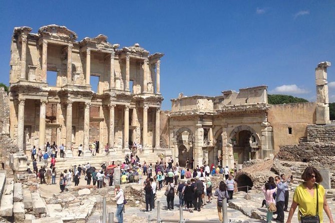Ephesus Day Tour From Istanbul - Exploring Ancient Ruins in Ephesus