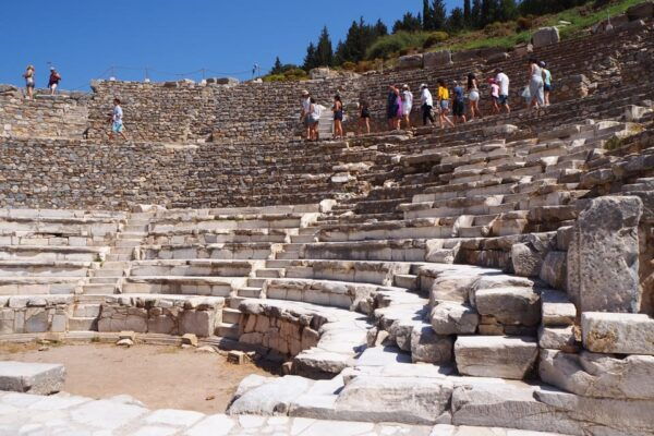 Ephesus: Half-Day Tour From Kusadasi or İIZMIR - Transportation and Guide Information