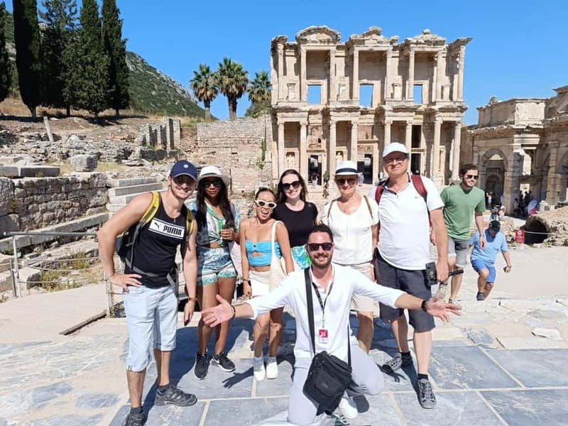 Ephesus: Mary's House Private & Group Tour with Ticket+Lunch - Exploring the Ruins of Ephesus