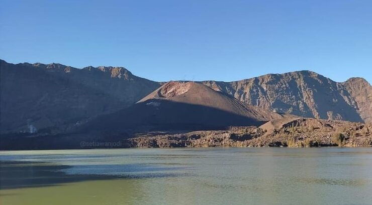 Epic Rinjani Trekking: 2 Days, 1 Night Adventure Crater Rim - Key Points