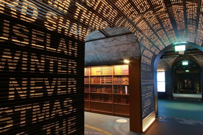 EPIC The Irish Emigration Museum Ticket in Dublin - The passport and interactive route