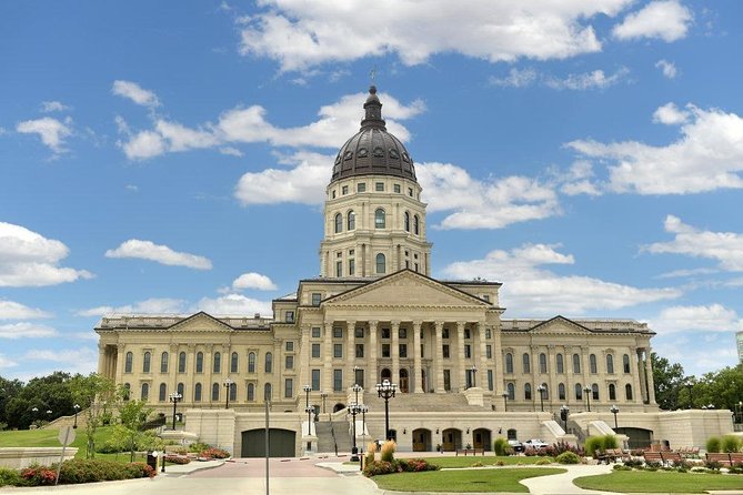 Epic Topeka Scavenger Hunt: Top Citys Top Sights! - Scavenger Hunt Overview