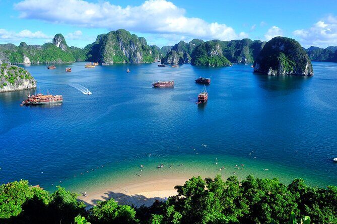 Era Cruise Halong Bay 3Days 2Night on 5 Star Cruise - An In-Depth Look at the Tour