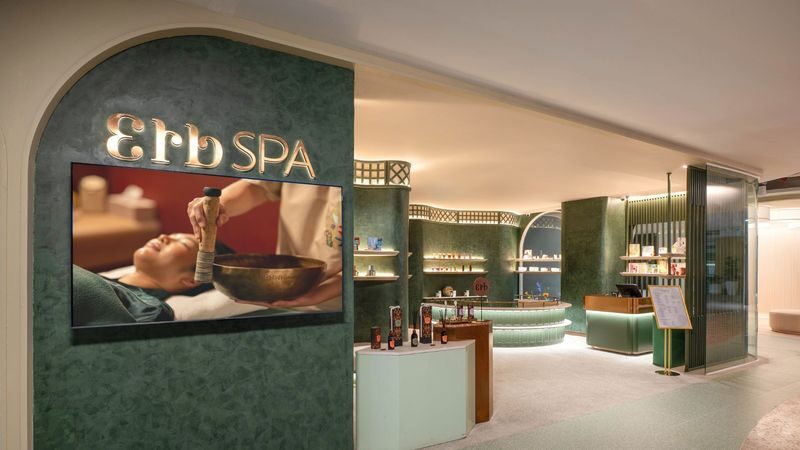 Erb Spa Experience at Central World Bangkok - At a glance