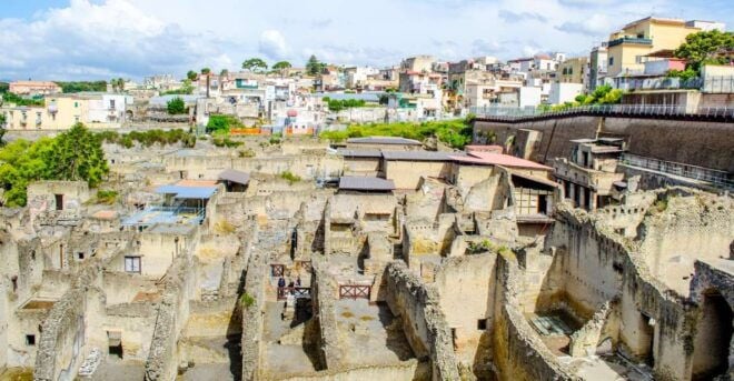 Ercolano: Herculaneum Entry Ticket W/ Optional Audio Guide - Transportation
