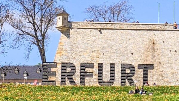 Erfurt: Old Town Highlights Self-guided Walk - Exploring Erfurts Old Town