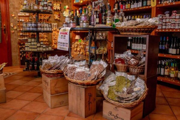 Erice: Tasting of Typical Sicilian Products - Inclusions and Product Selection