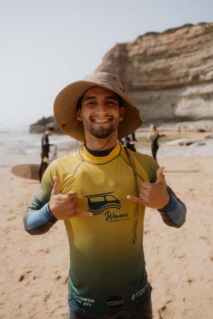 Ericeira: 2h Surfing Lesson - Flexibility & Conditions