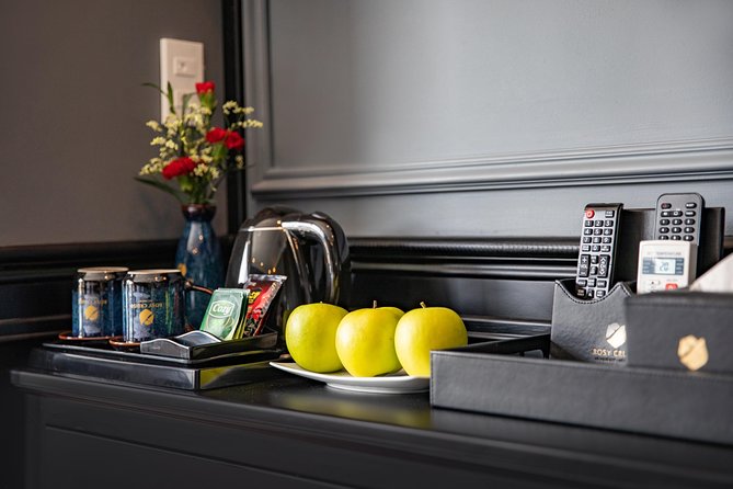 Erina Cruise 6-Star Cruise 2 Day Visit Lan Ha Bay Private Balcony - Stunning Lan Ha Bay Views