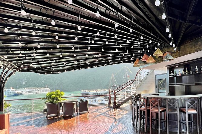 Erina Cruise Lan Ha Bay Halong Bay 3 Days 2 Nights Depart From Hanoi Old Quarter - Dining and Cuisine Experience