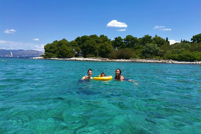 Escape From Split to Blue Lagoon - Tour Highlights